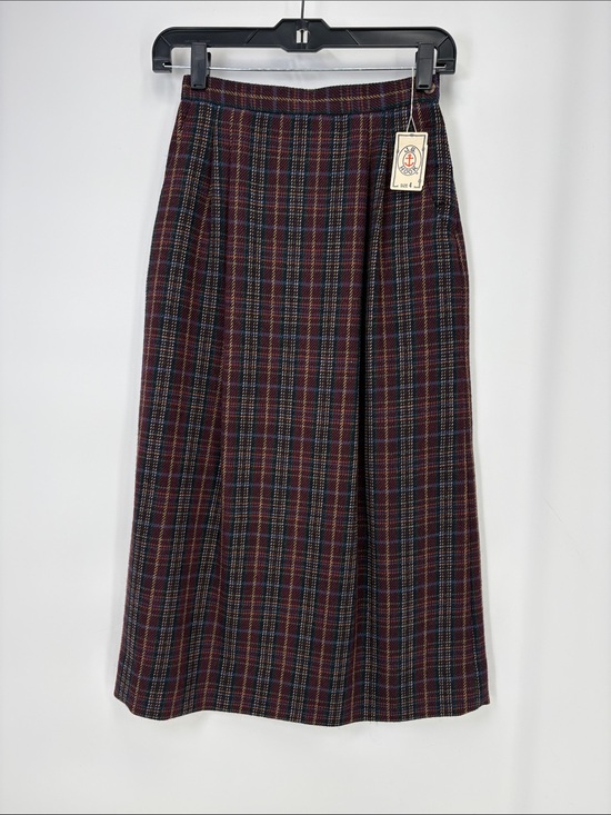 j.g. hook Dresses & Skirts - 👑 nwt JG HookPlaid wool Midi Skirt in Burgundy Multi - Classic A-Line vintage